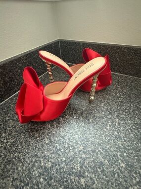 Cape Robbin Red Bow Mule with Gold Decorative Heel